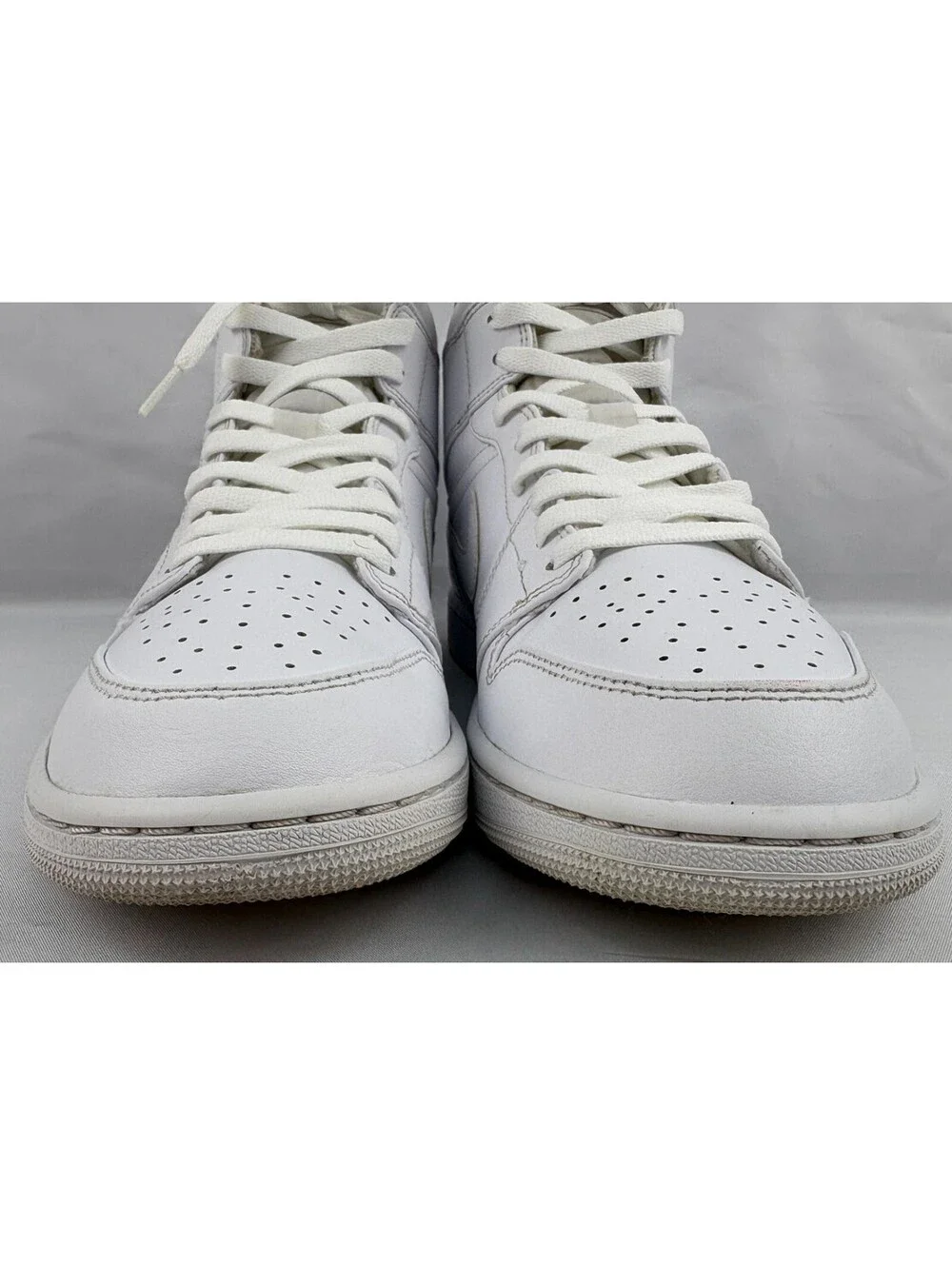 Air Jordan 1 Mid Triple White Men's US Size 11 Shoes 554724-136